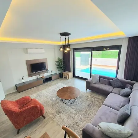 Villa Atlas 14 *